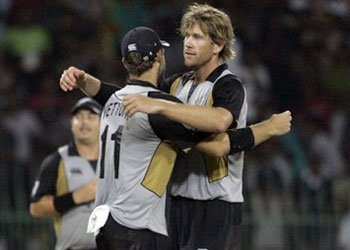Inclusion of Vettori, Oram will help us in T20s: Taylor	