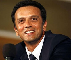 Dhoni should  quit T20 captaincy but remain Test skipper: Dravid