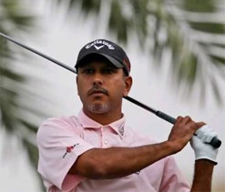 Strong start by Jeev, McIlroy and Woods falter