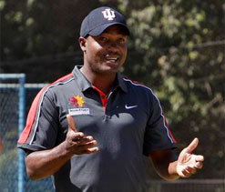 Brian Lara says T20`s no threat to Test cricket