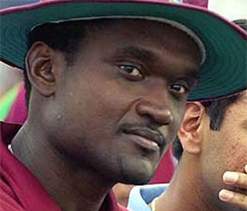 Hooper denies Bangaldesh coaching job interest