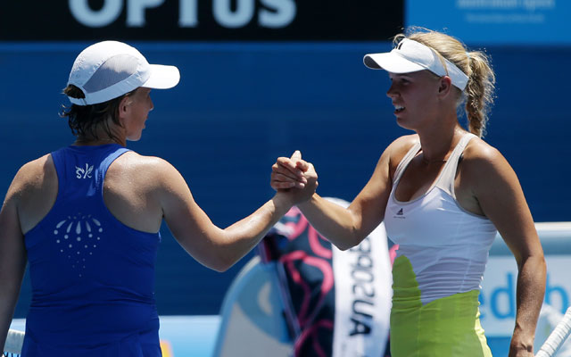 Caroline Wozniacki crashes out of Australian Open