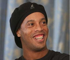 Ronaldinho & Dante named in Brazil squad for England friendly