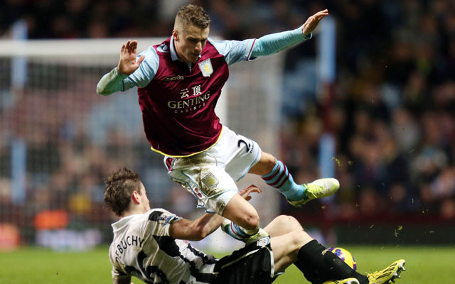 Newcastle United beat Aston Villa 2-1