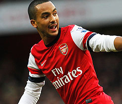 Arsenal 2-2 Liverpool: Walcott stunner completes outstanding Gunners comeback