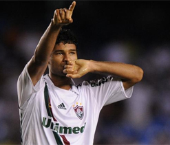 Fluminense defender Gum eyes Selecao spot