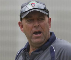 Lehmann seeks Oz `cricket brains` help to counter batting woes before winter Ashes