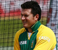 Smith says `increasing workload` made him skip batting in warm-up game with Pak A