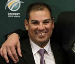 Proteas coach Domingo defends side`s `short-ball` strategy despite Pak lead in first Test