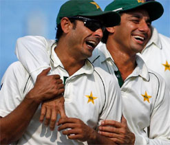 Ajmal, Rehman call for restoration of cricket ties with India