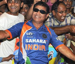 This mason has Sachin`s 327 Test innings and ODI tons on tips