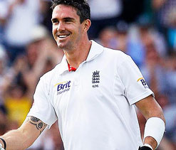 Pietersen begs for Oz Twitter sledges during Ashes summer