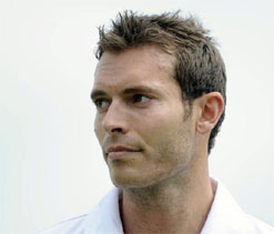 Tremlett out to make early Test impression