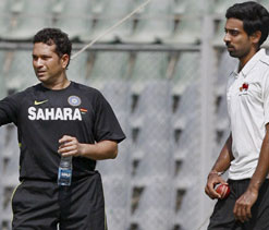 Tendulkar asked me to stay relaxed: Kulkarni