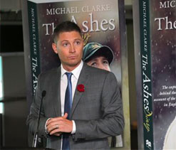Clarke says would rather risk sacking than approach Ashes with `negative attitude`