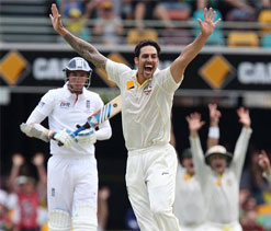 Johnson agrees to keep moustache for the entire Ashes to raise 50,000 dollars for charity