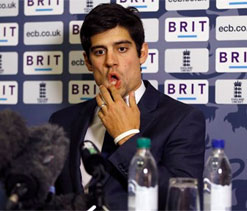 Warne says Cook`s `negative captaincy` could cost England record Ashes win