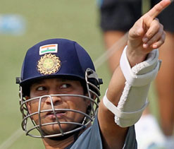 Nostalgic moments from Sachin Tendulkar`s life on view