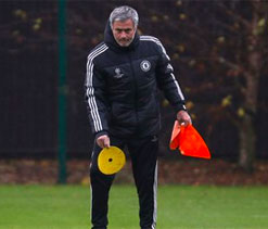 Mourinho coy over errant `son` Hazard