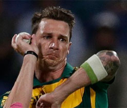 Career best Steyn, De Kock help South Africa win series
