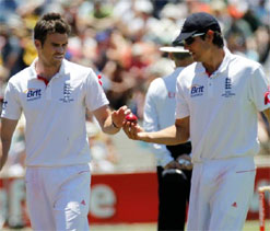 England back struggling James Anderson
