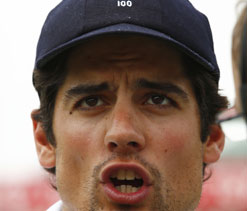 Cook stands by team after Ashes defeat