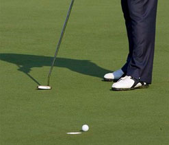 Md Zamal Hossain grabs round two lead with a seven-under
