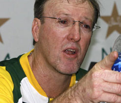 5-0 Ashes whitewash may boost Oz`s world No.1 chances: Geoff Lawson