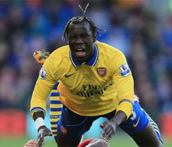 Arsenal`s Bacary Sagna to miss Hull visit