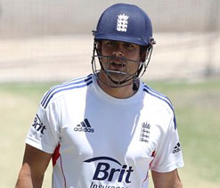 The Ashes: England look to halt Aussie momentum in 2nd Test