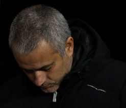 Mourinho says declining Chelsea not good enough to win PL title