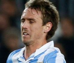 Arsenal seal €9.3m Monreal deal but fail to buy David Villa