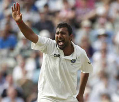 Praveen Kumar banned; issued show cause notice by the BCCI