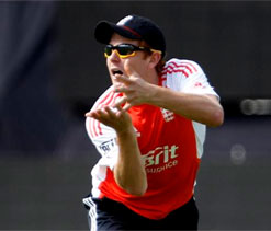 Jonny Bairstow vows to clinch keeper post from teammate Buttler