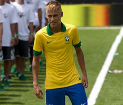 Neymar criticises carnival fixtures
