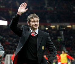 Norwegian soccer legend Solskjaer dreams of managing Manchester United