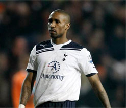 Jermaine Defoe quizzed by cops investigating women death threats