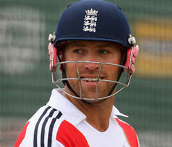 Matthew Prior backs England to ‘bully’ Oz in Ashes
