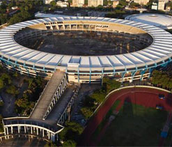 `Maracana strike no threat to FIFA deadline`