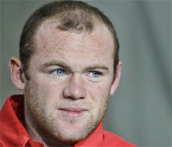 Rooney admits handing over Manchester United penalty duties