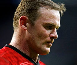 Wayne Rooney picks team mate Van Persie as easiest player to ‘wind up’ in United dressing room