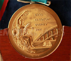 Another Olympic gold-winning wrestler returns medal in protest