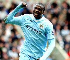 Manchester City still in Premier League title race, insists Yaya Toure