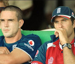 Michael Vaughan believes KP can help England do Ashes double