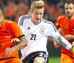 Dortmund trio pull out of Germany squad