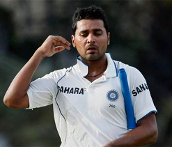 I can`t sit thinking why I am not playing Tests: Vijay