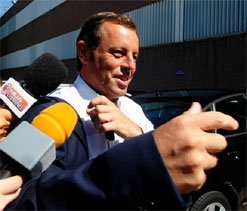 Barcelona president wants to sign a Real Madrid player