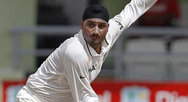 India vs Australia: Will Harbhajan Singh be dropped for the Mohali Test?