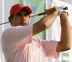 Bhullar rises but South African Aiken leads at Avantha Masters