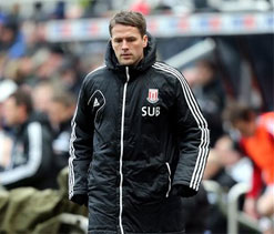 It would have been `financial suicide` for Newcastle to keep me, claims Owen